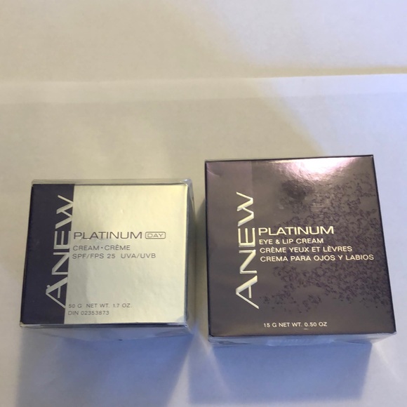 ANEW BUNDLE OF 2 DAY CREAM SPF 25 & EYE ,LIP CREAM - Picture 5 of 9